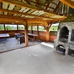 Lodge Caloroczne U Eli